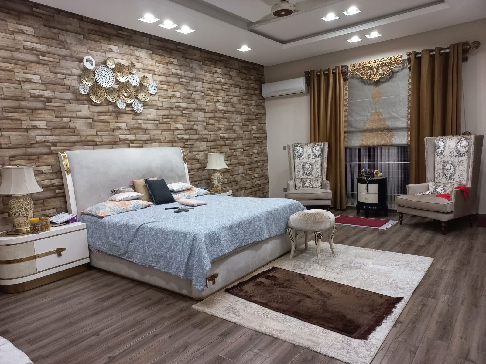 Elegant TV Wall Design
